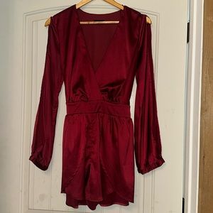 Miss Avenue Slik jumpsuit✨ size: Large  color: Moroon